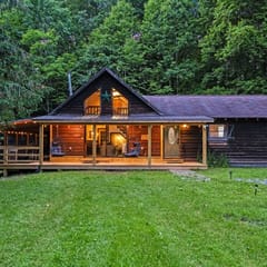 13min Summersville Lake | HotTub | FirePit | Quiet - Holiday Home