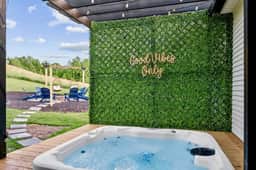 5 min. NRG | 3 min. Endless Wall Trail | Hot Tub - Holiday Home - Image 2