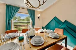 5 min. NRG | 3 min. Endless Wall Trail | Hot Tub - Holiday Home - Image 3