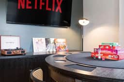 9mi To NRG | Game Room | Hot Tub | Firepit | Grill - Holiday Home - Image 5