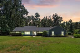 4BR | Hot Tub | Cold Plunge | Games | Sleeps 16 - Image 2