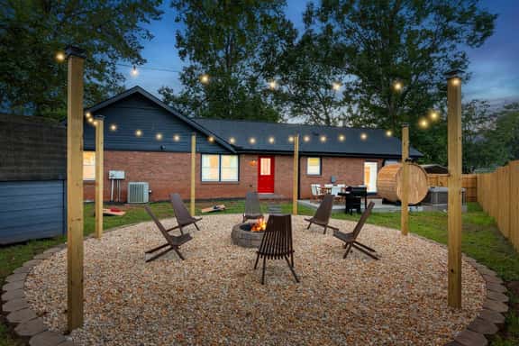 Fine Design | 14 Guest | Sauna | HotTub | Firepit - Holiday Home - Image 1